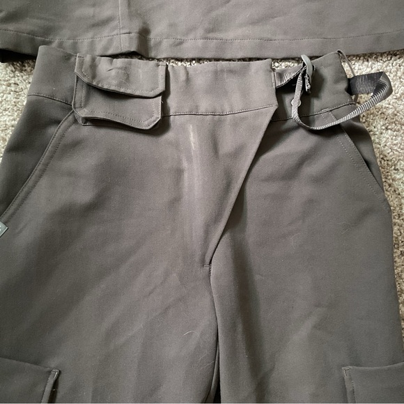 FIGS Star Wars Medical Scrubs Set Top and Bottom Size XXS - Picture 7 of 15